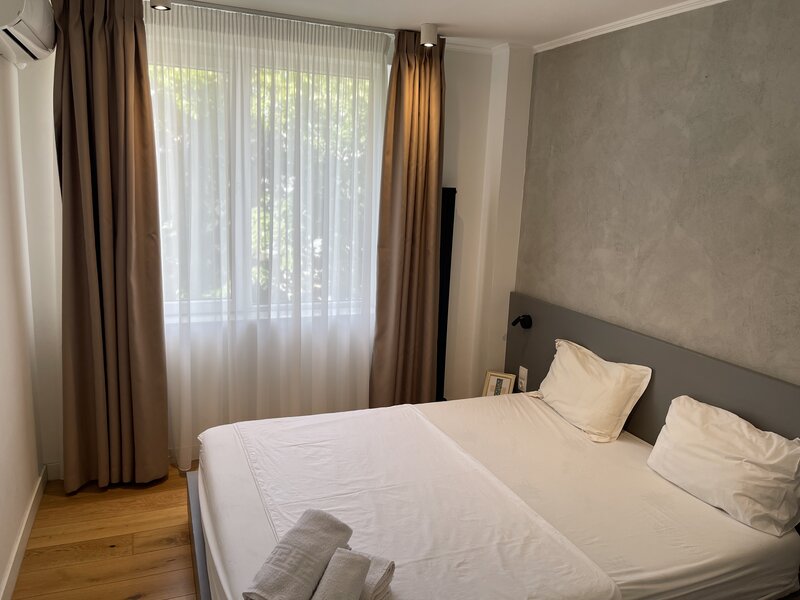 Inchiriez in regim hotelier