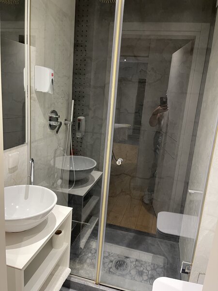 Inchiriez in regim hotelier